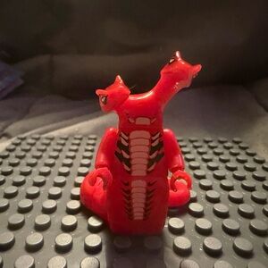 Red Fangtom Minifigure - Ninjago Universe
